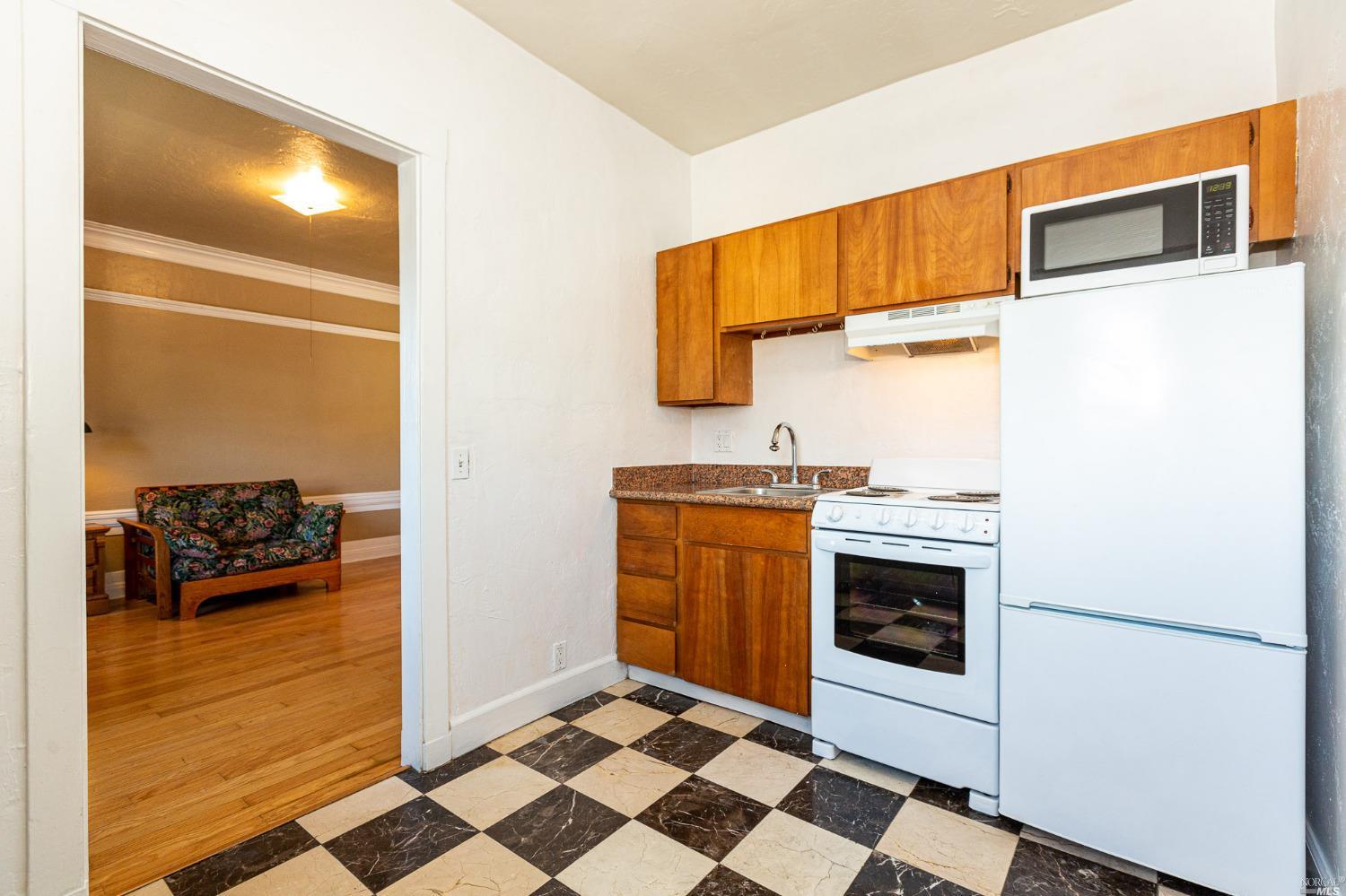 1715 Sonoma Boulevard Unit: 305