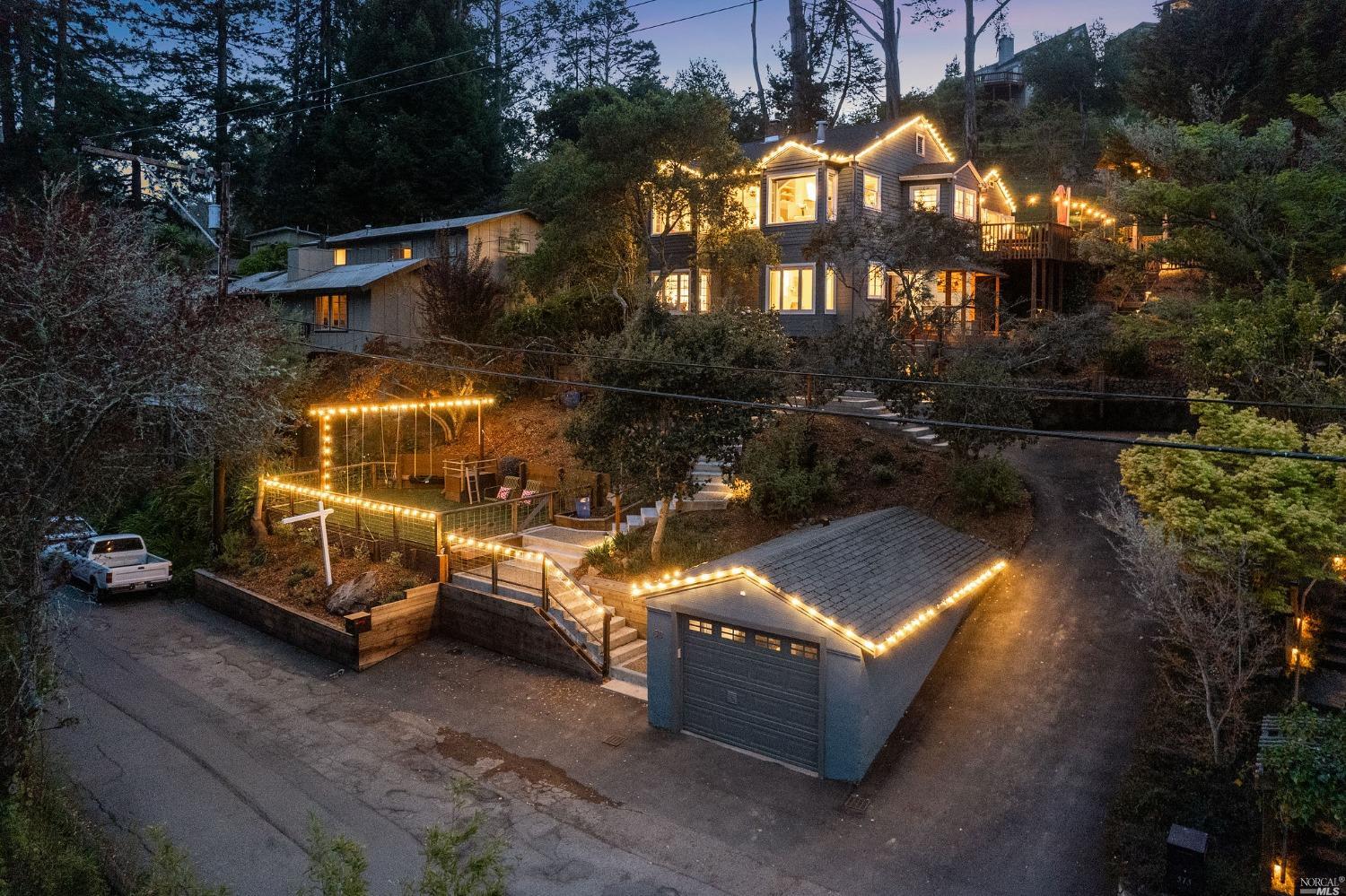 513 Brookline Avenue