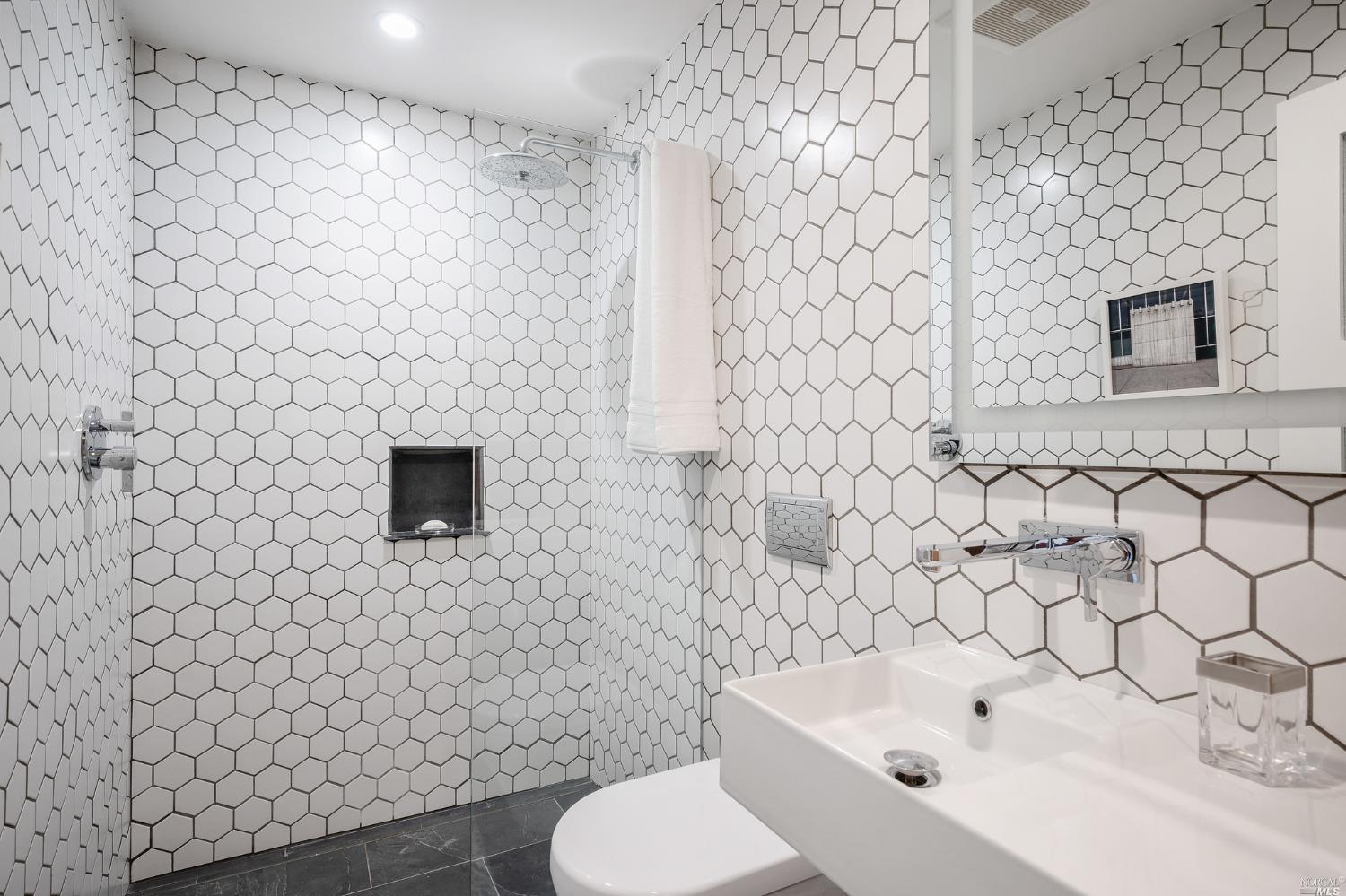 513 Brookline Avenue