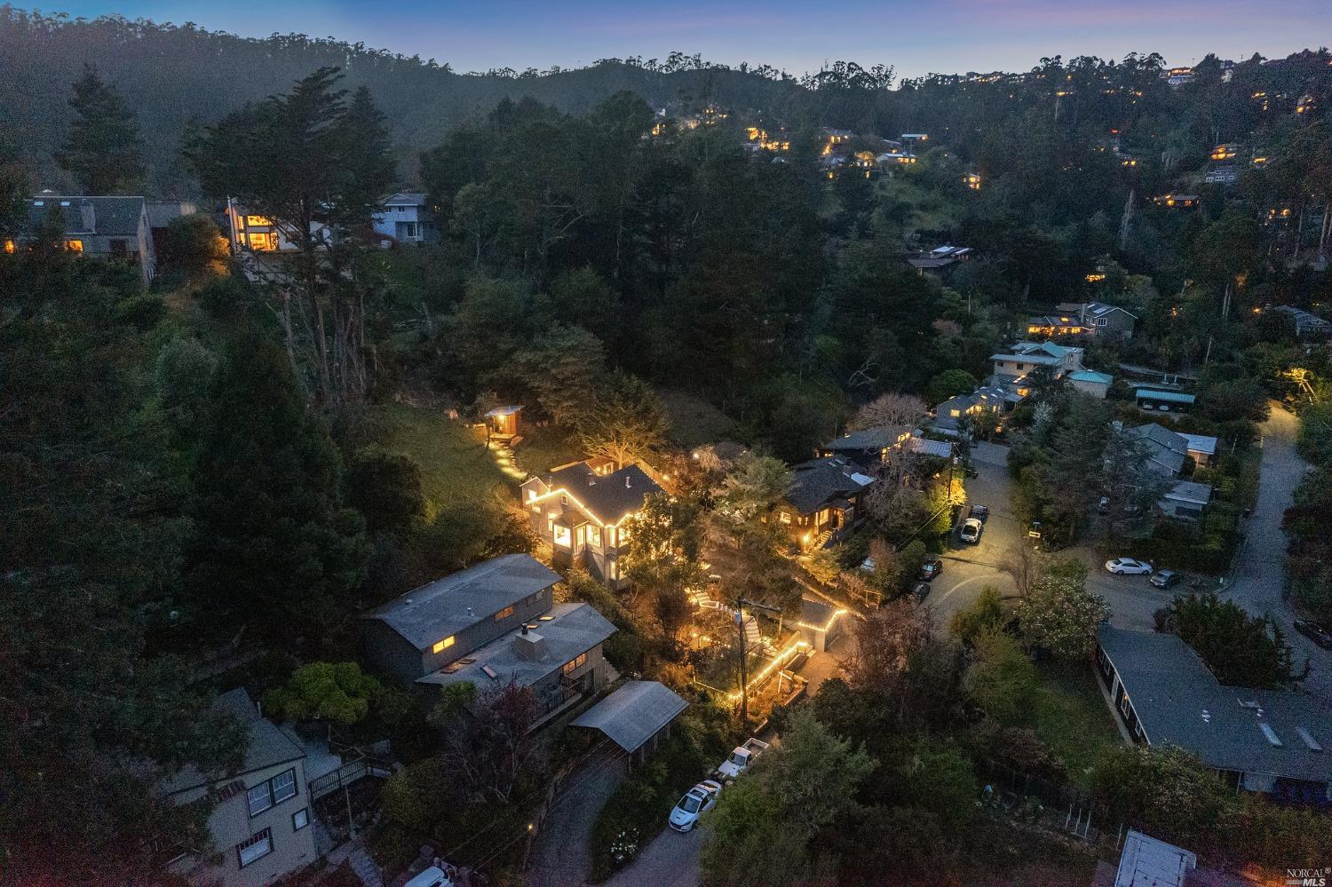 513 Brookline Avenue