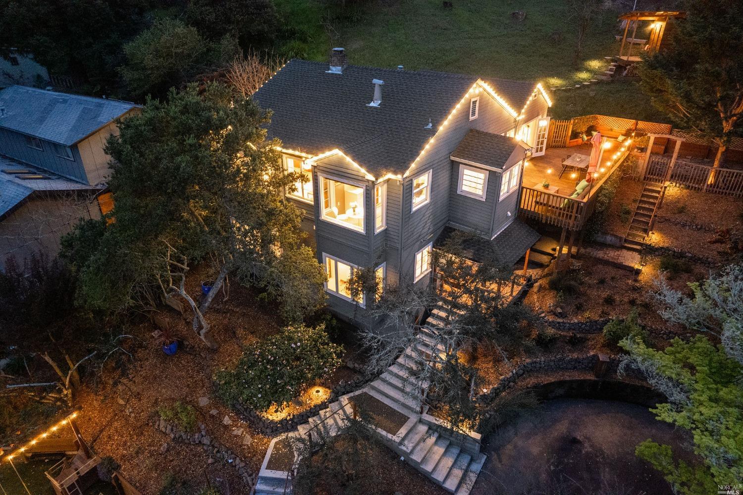 513 Brookline Avenue