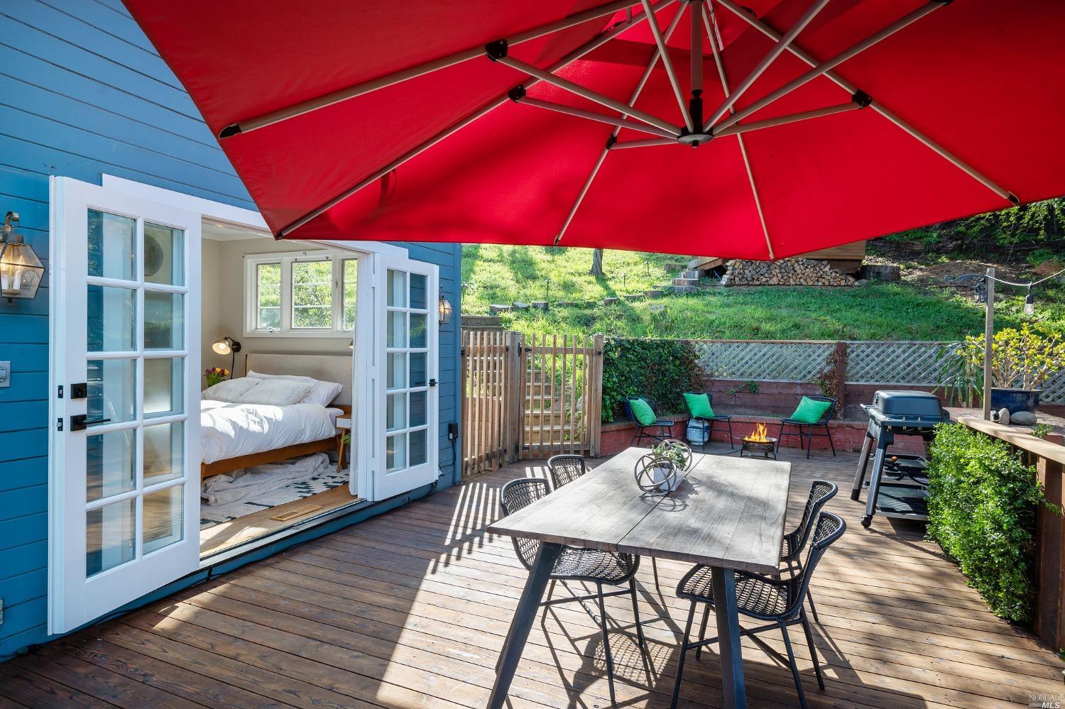 513 Brookline Avenue