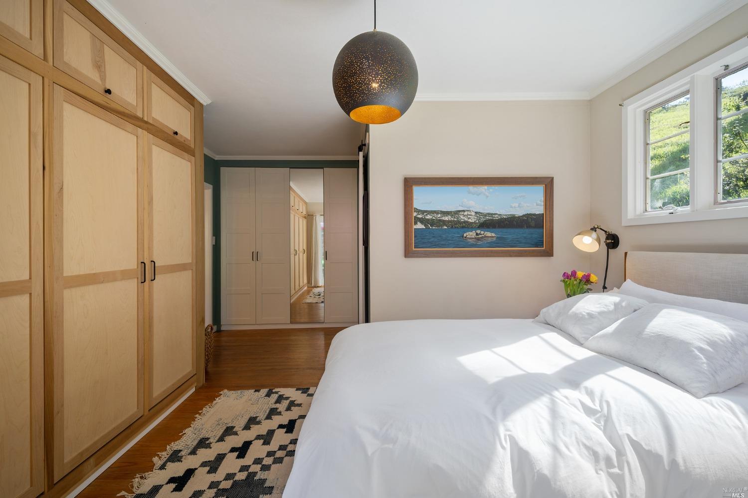 513 Brookline Avenue