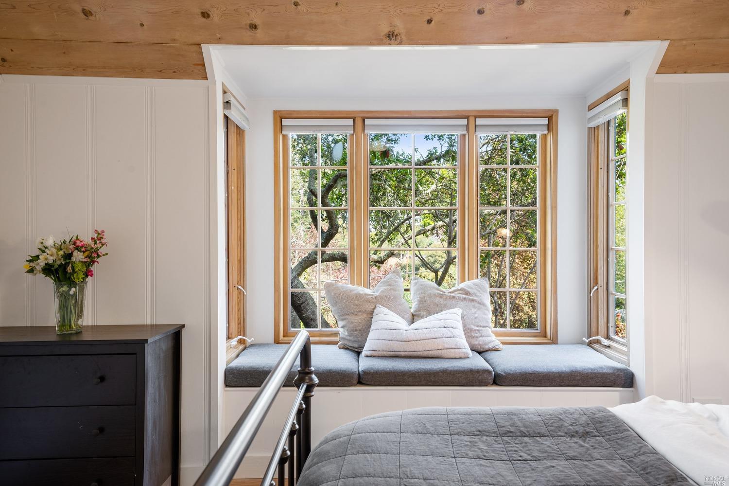 513 Brookline Avenue