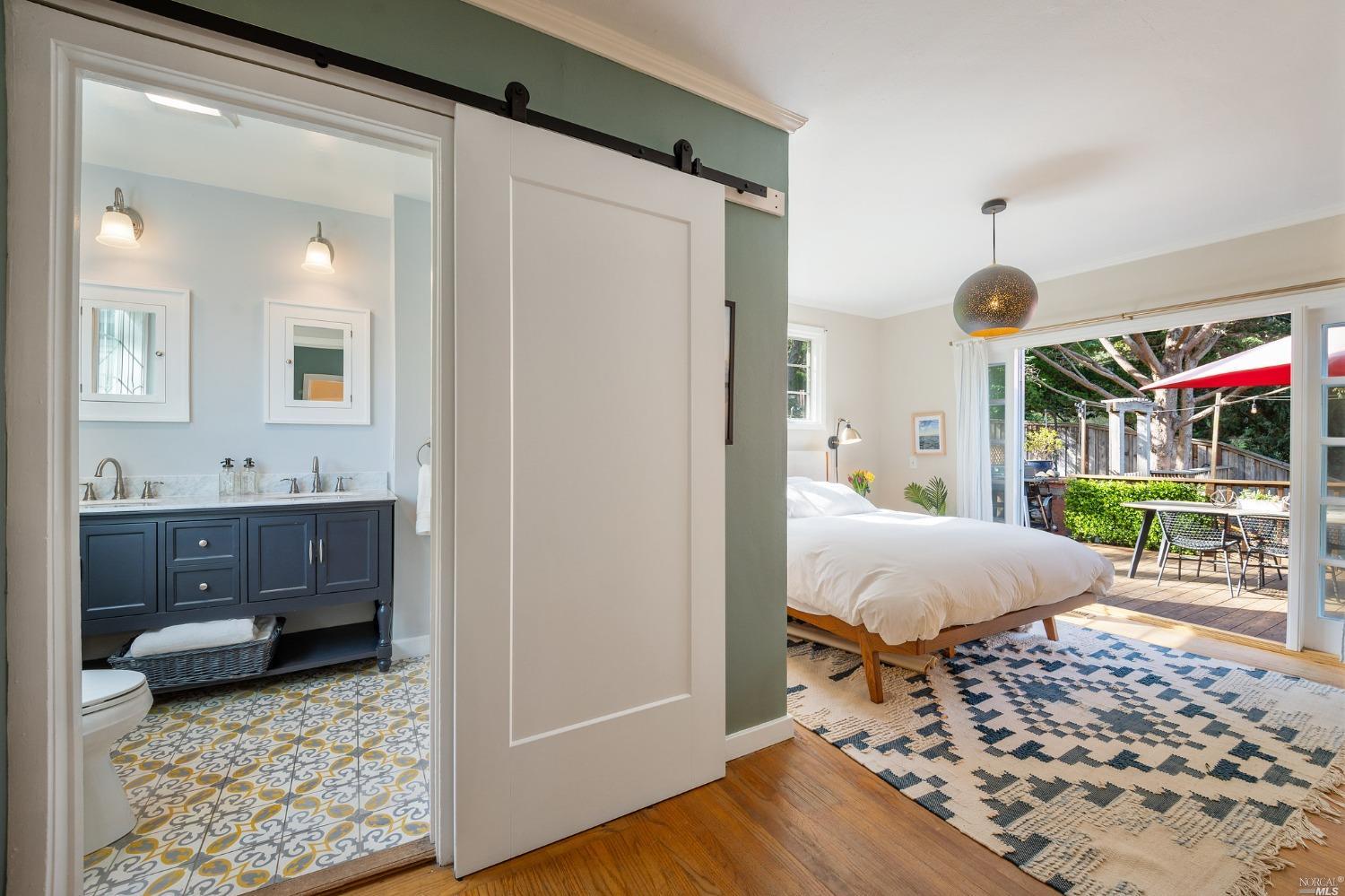 513 Brookline Avenue