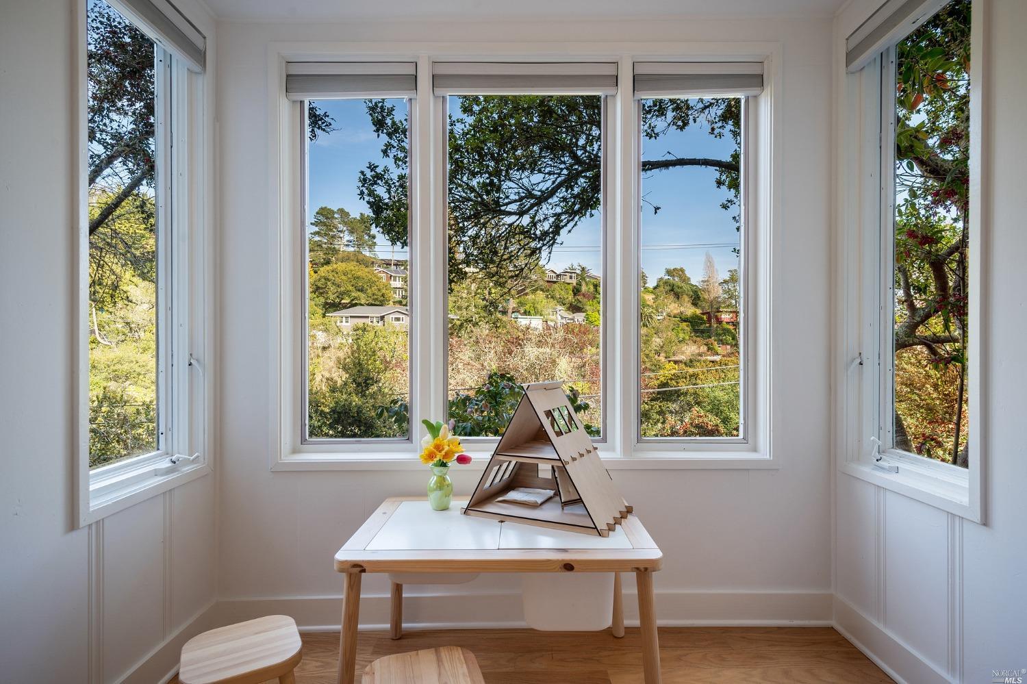 513 Brookline Avenue