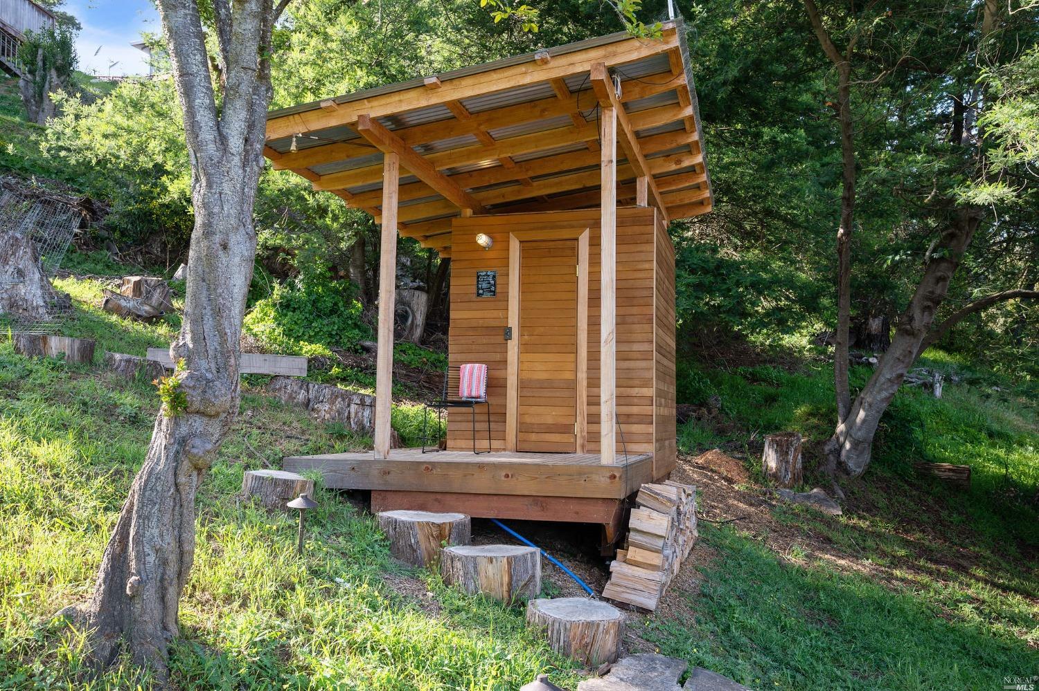 513 Brookline Avenue