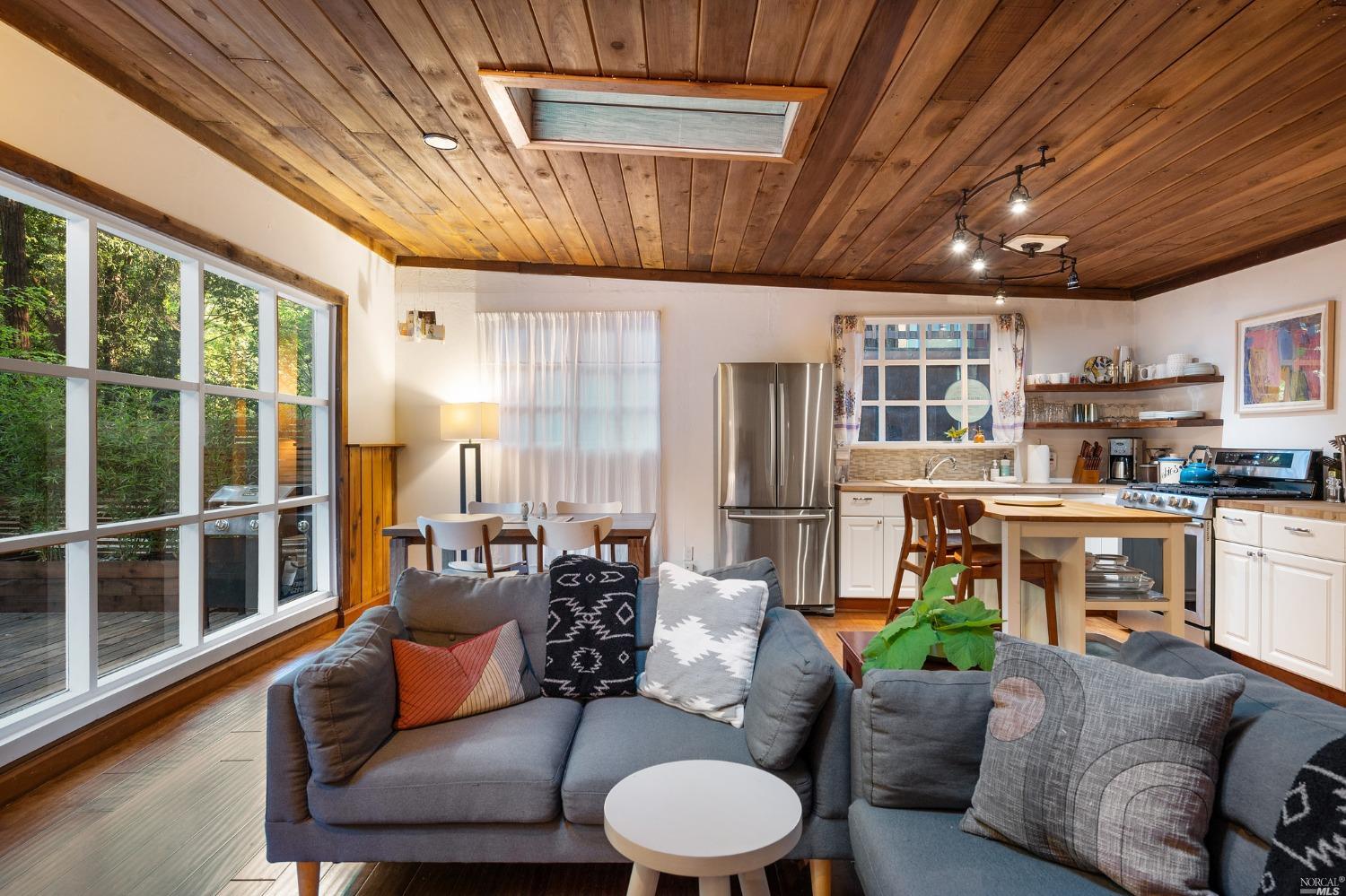 14415 Camino Del Arroyo