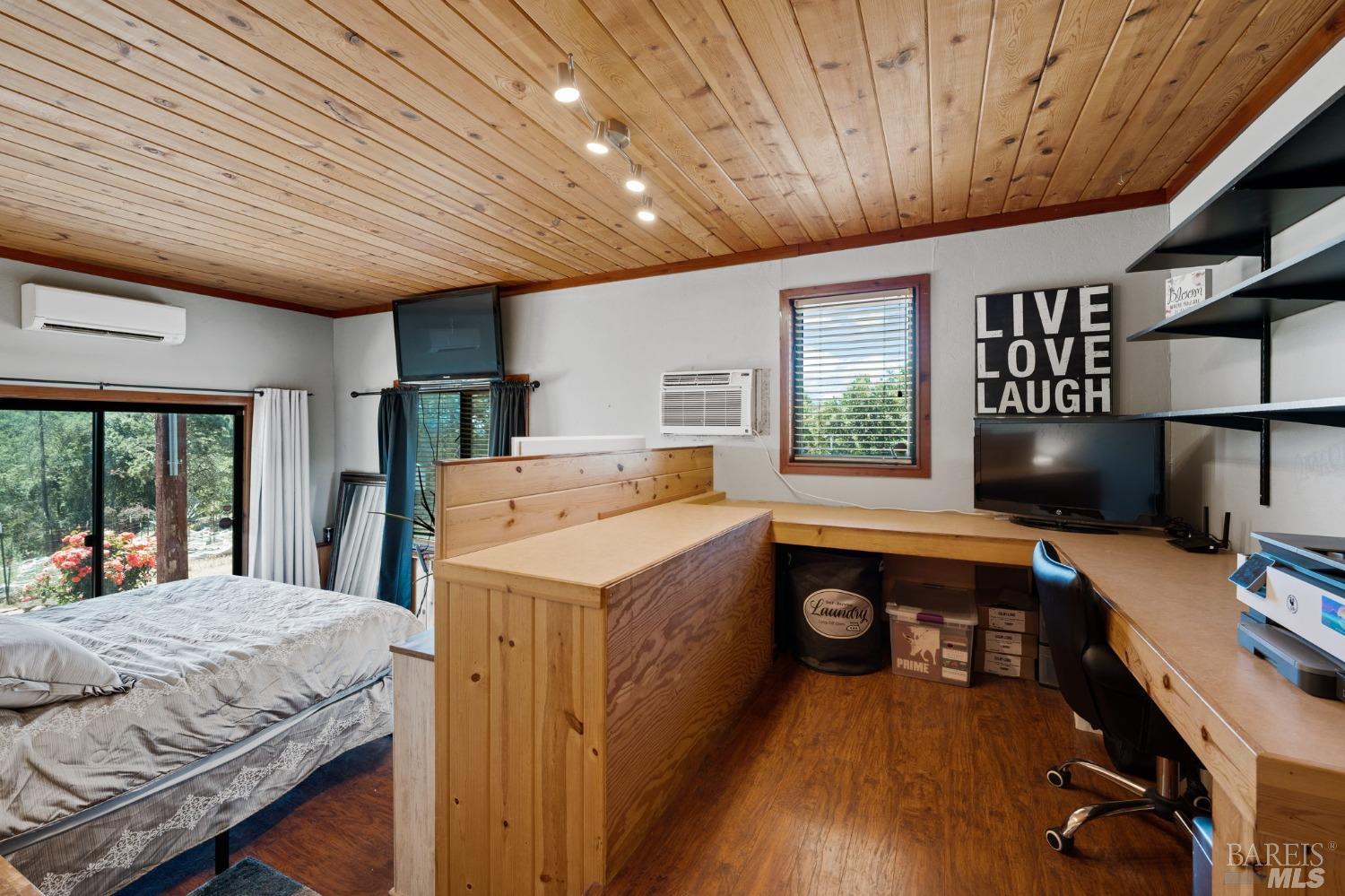 7151 Black Bart Trail