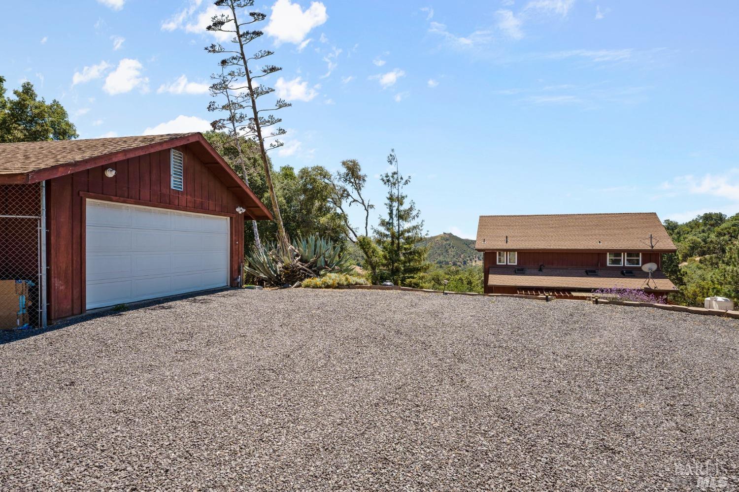 7151 Black Bart Trail