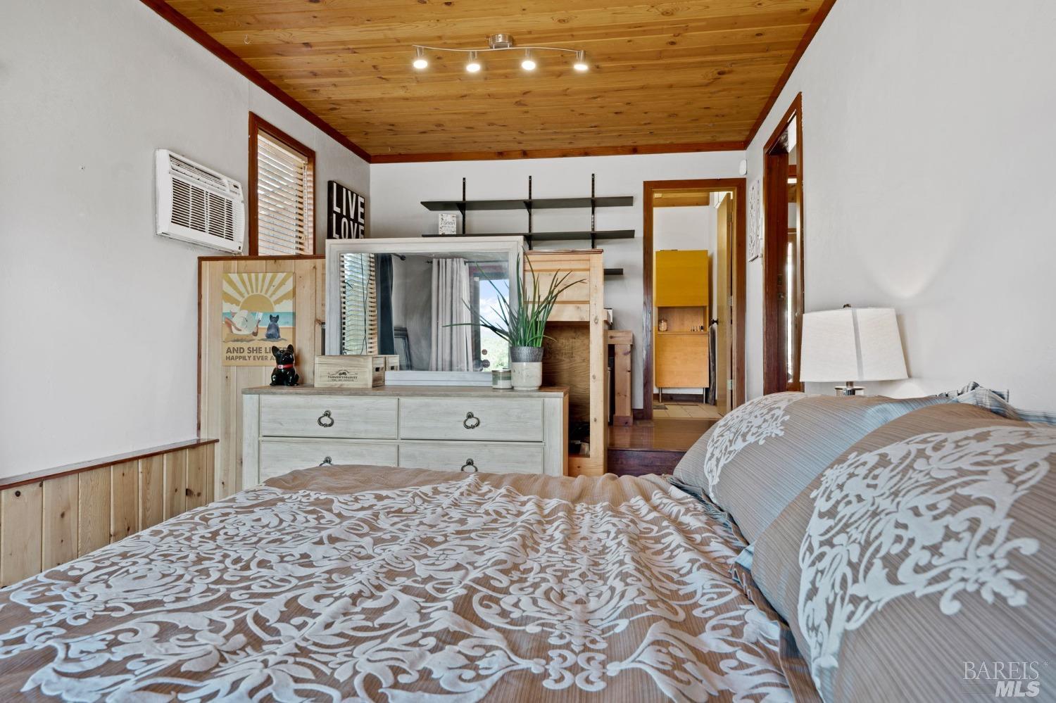 7151 Black Bart Trail