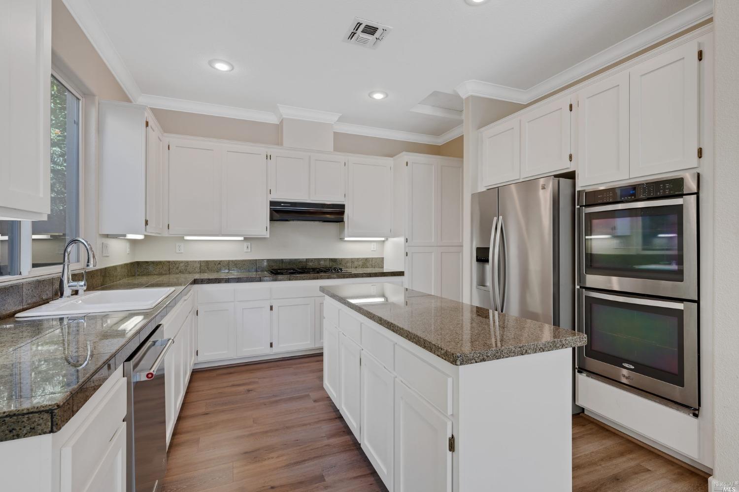 39 Summerbrooke Circle