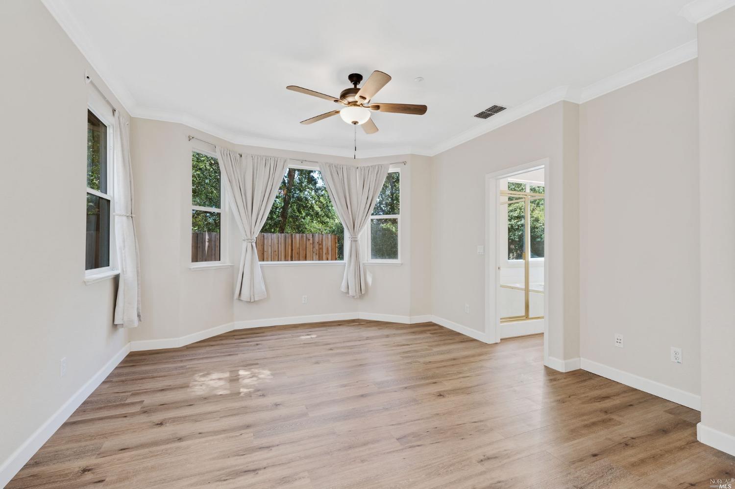 39 Summerbrooke Circle