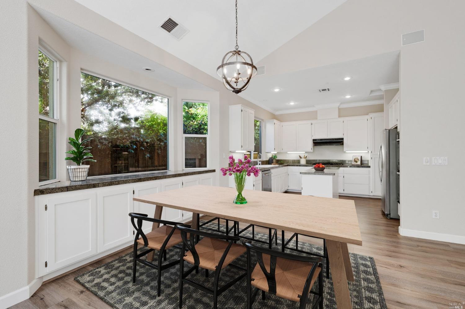 39 Summerbrooke Circle