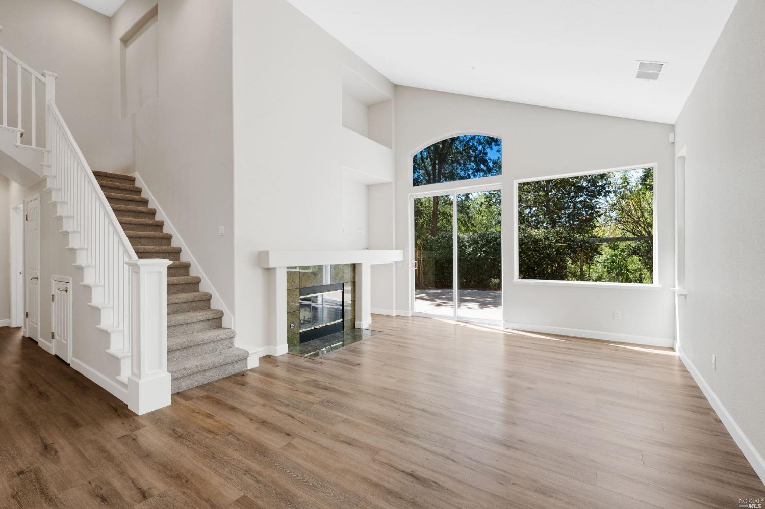 39 Summerbrooke Circle