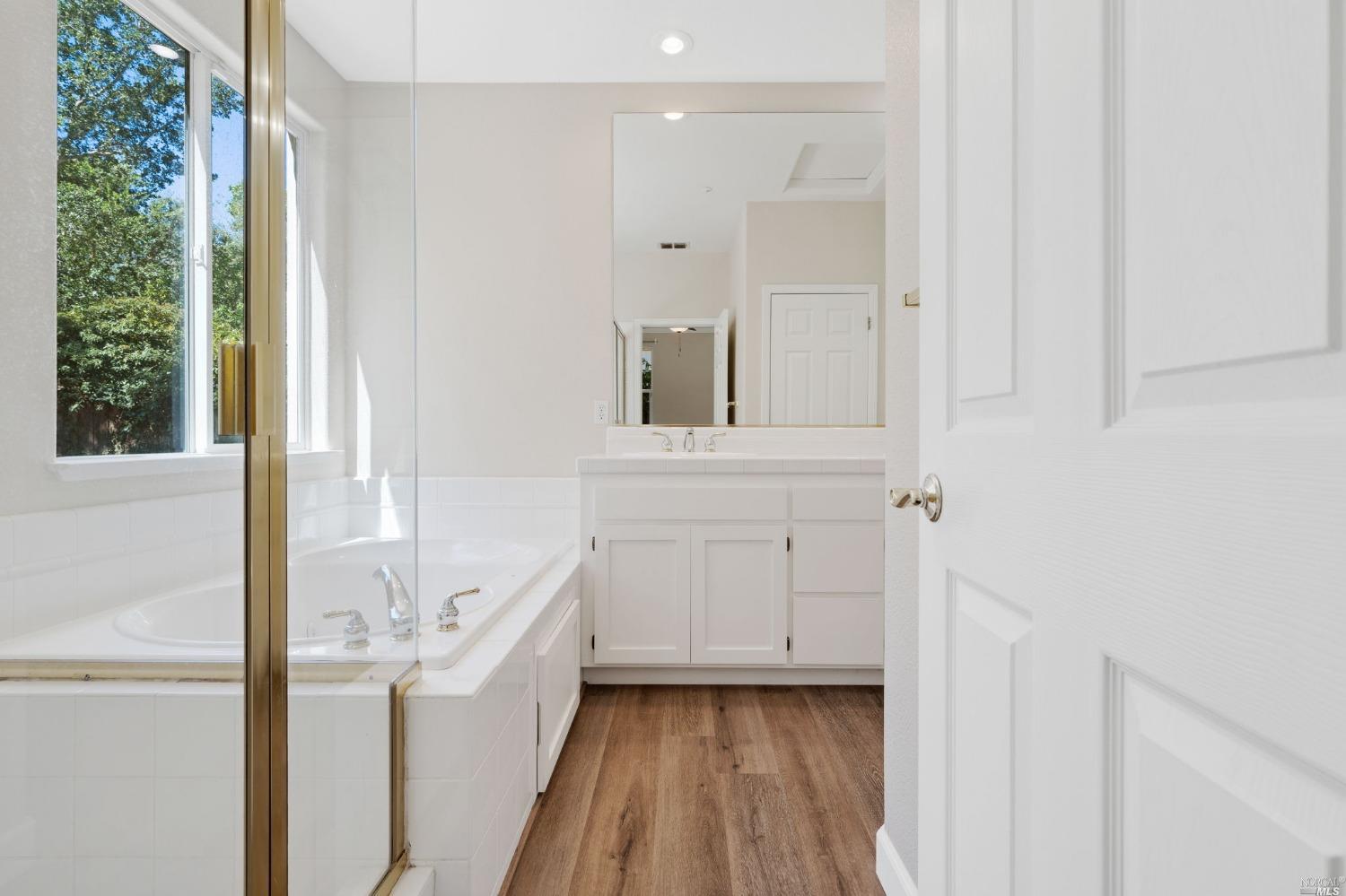 39 Summerbrooke Circle