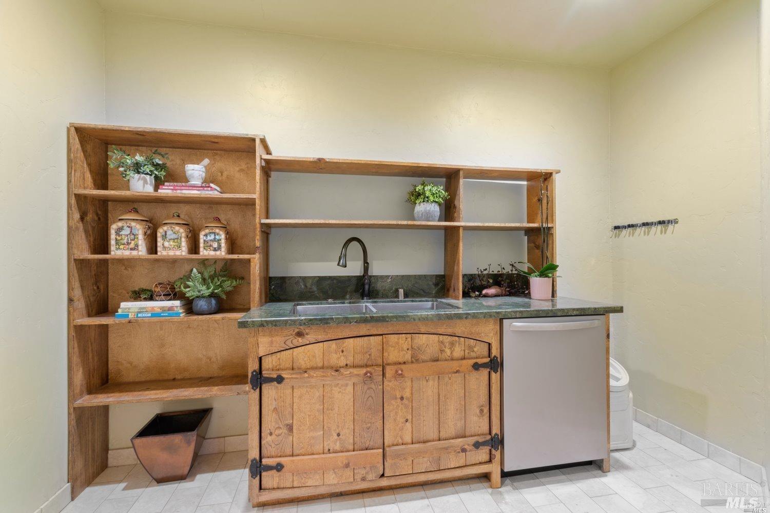 2825 Gates Canyon Road