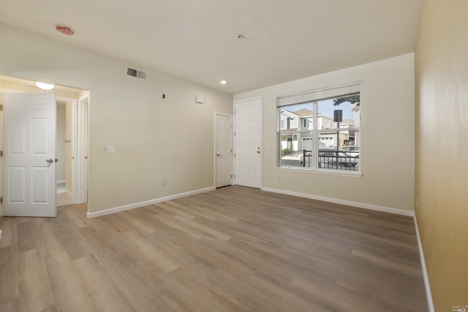 950 Campoy Street Unit: 103