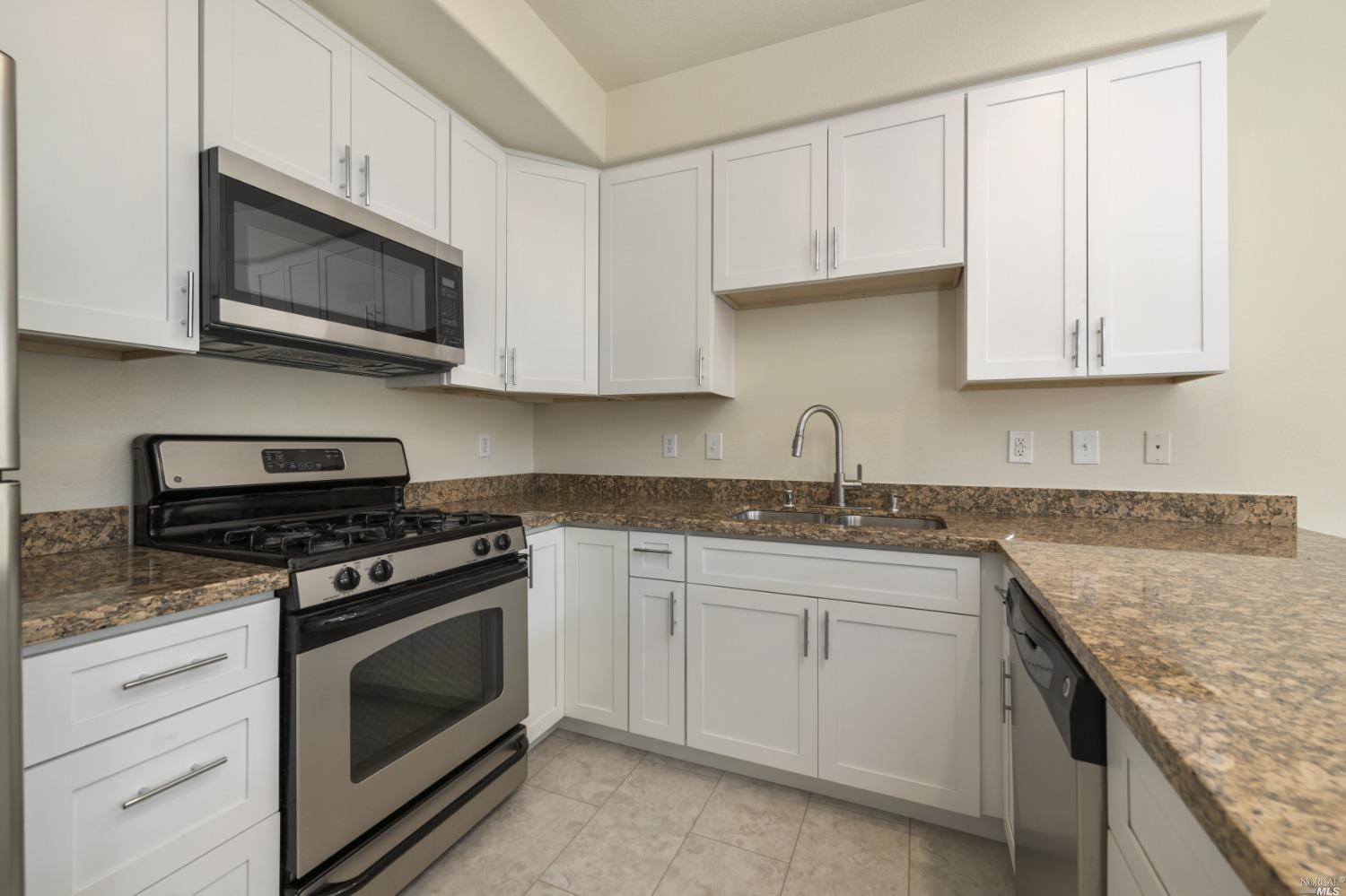 950 Campoy Street Unit: 103