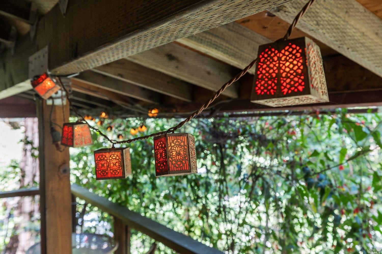 21527 Highland Terrace