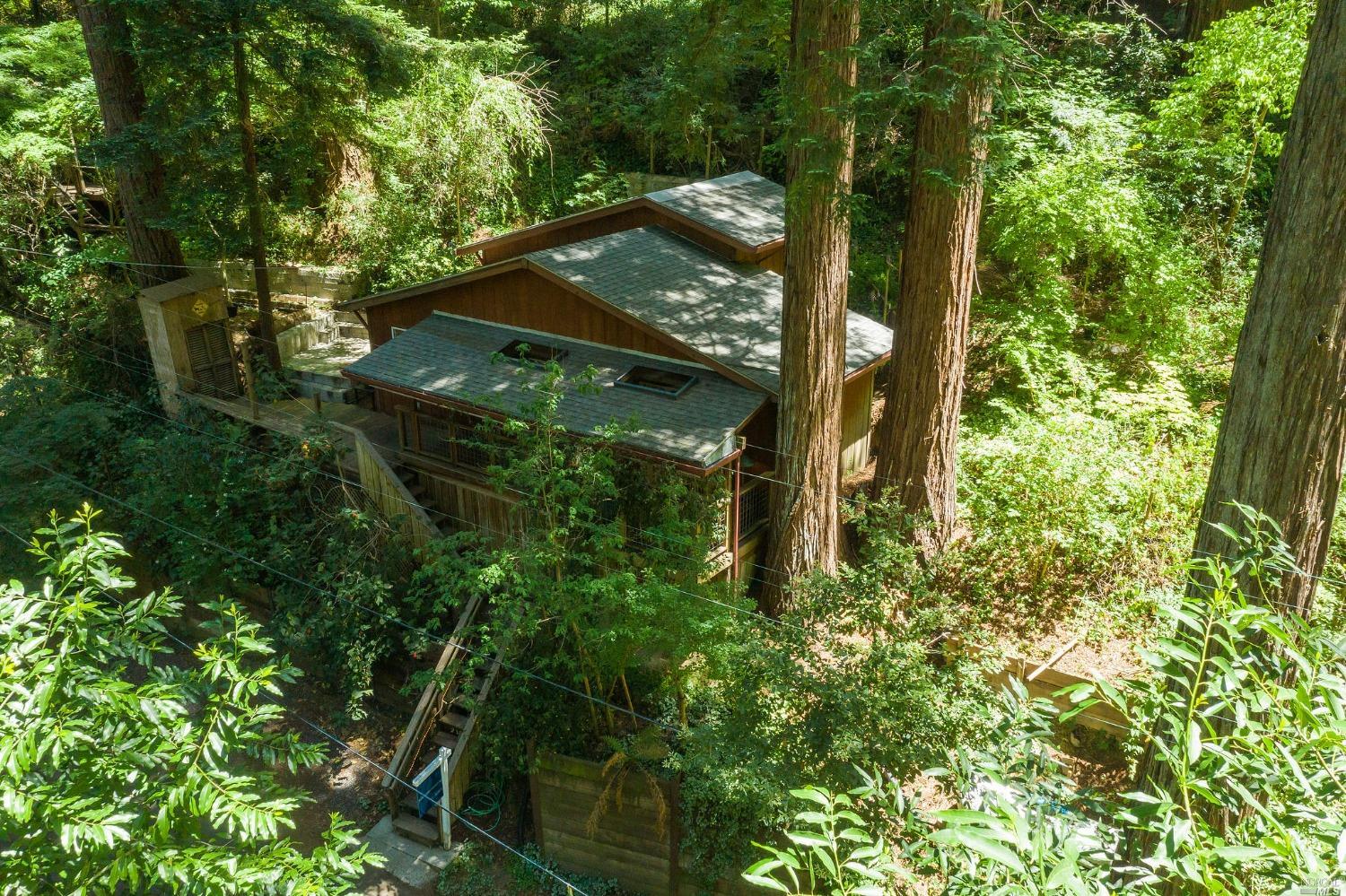 21527 Highland Terrace