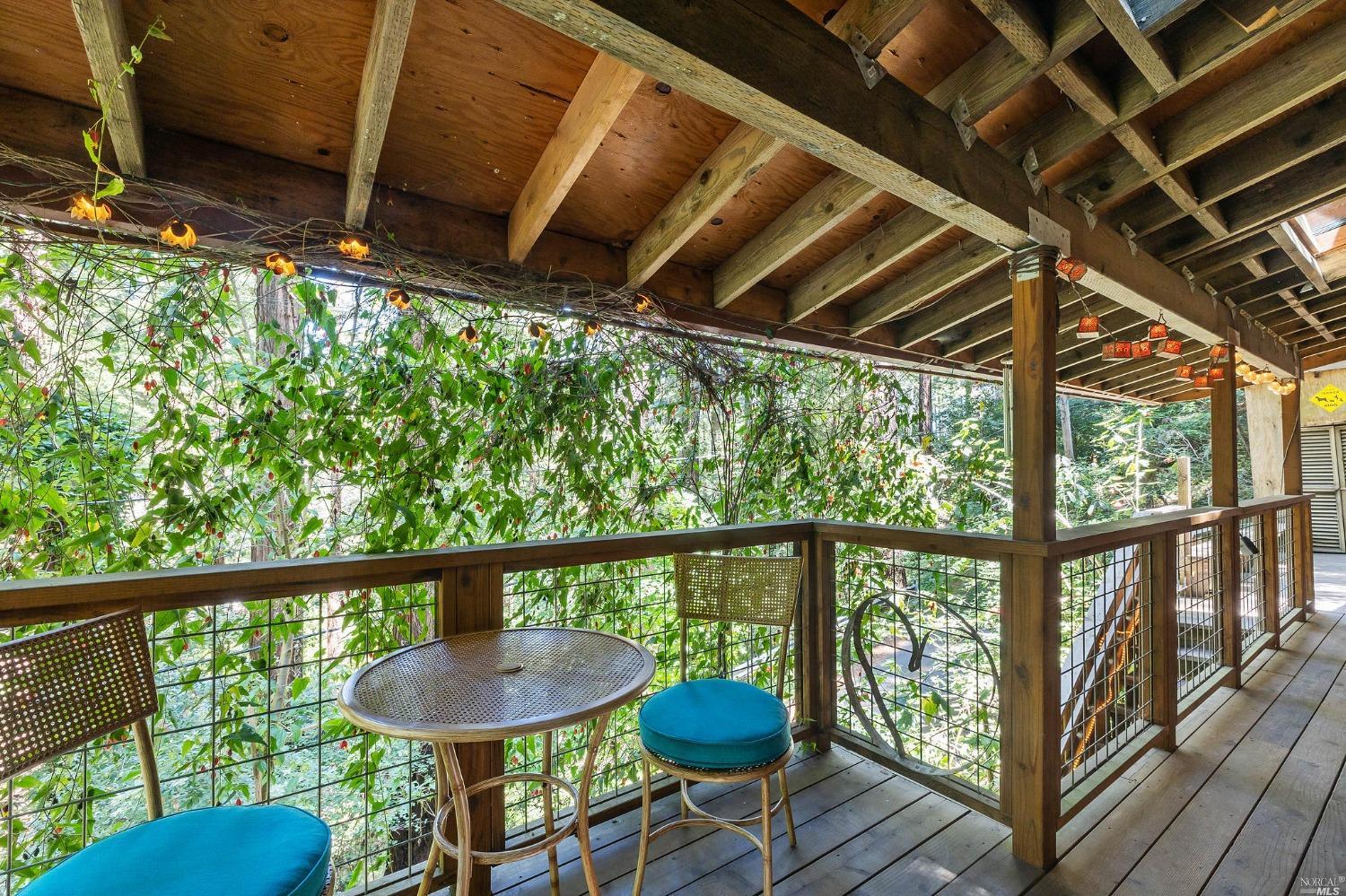 21527 Highland Terrace