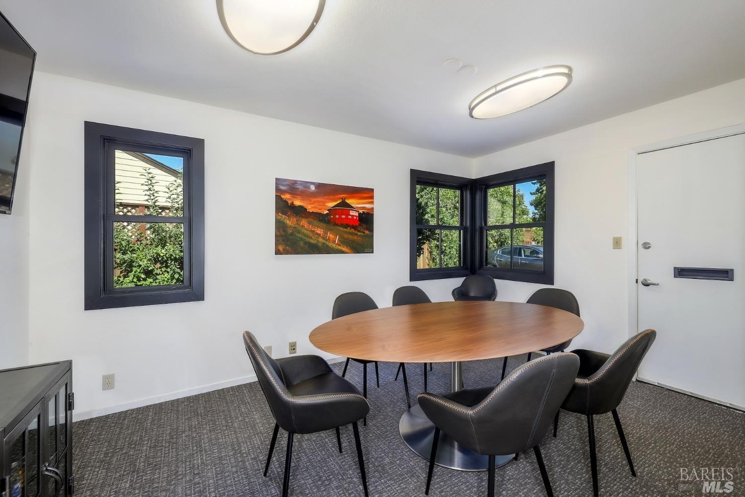 555 Farmers Lane