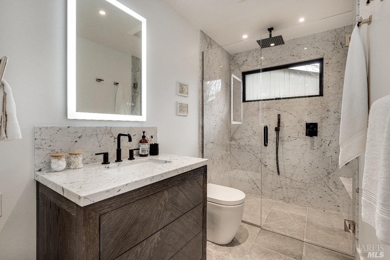 1820 Spring Mountain Rd