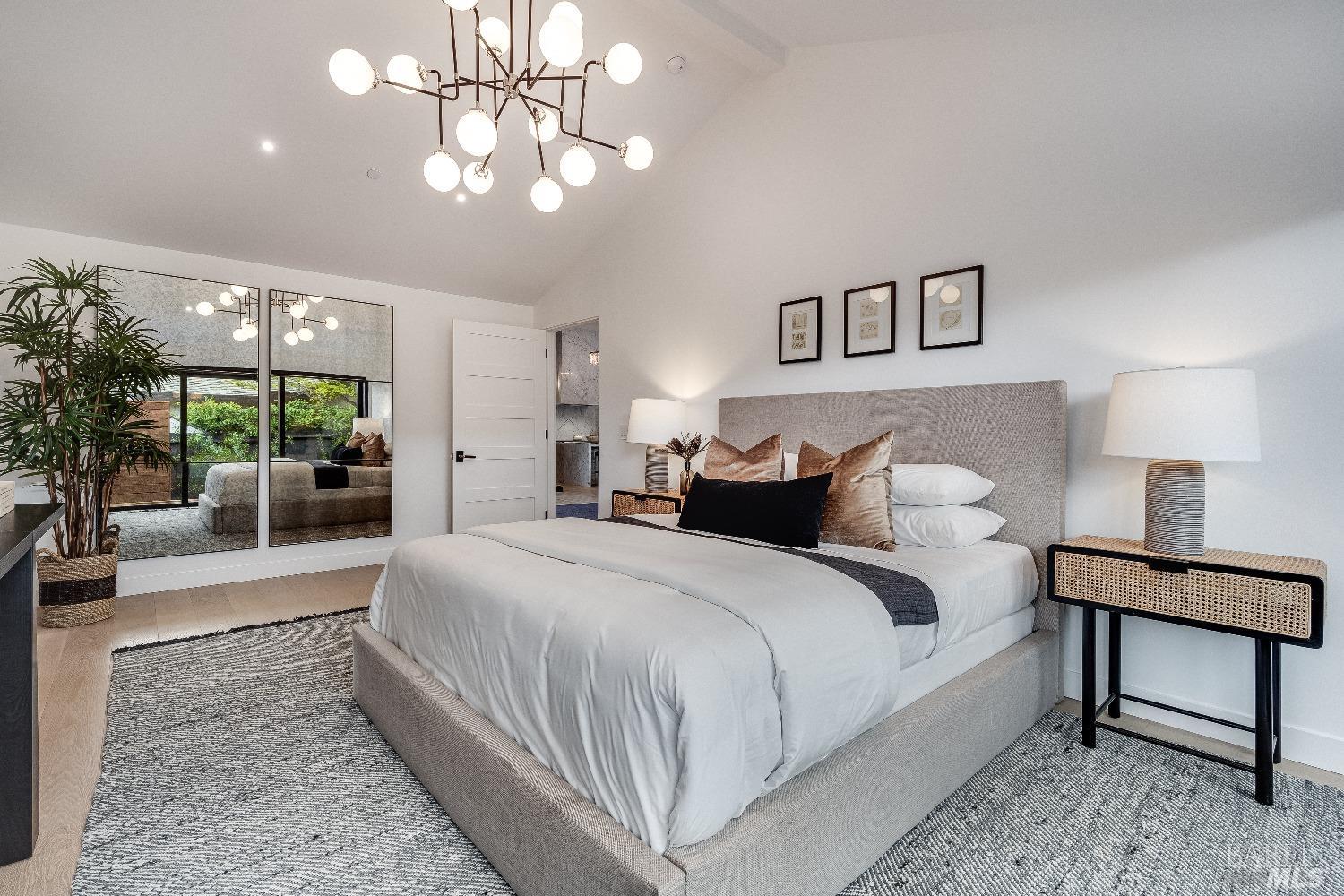 1820 Spring Mountain Rd