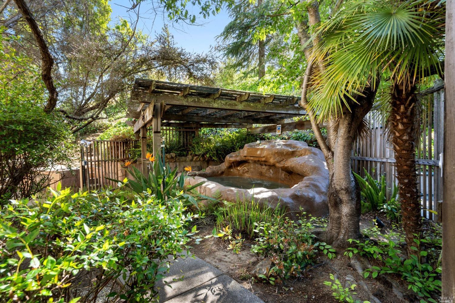 3525 Fieldcrest Avenue