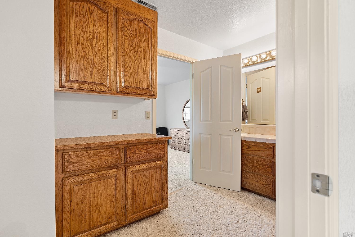 3525 Fieldcrest Avenue