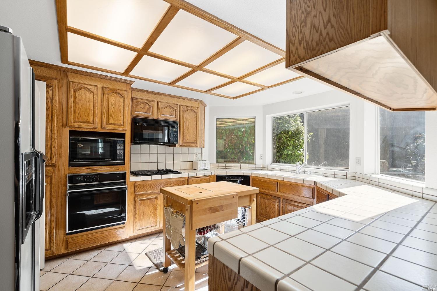 3525 Fieldcrest Avenue