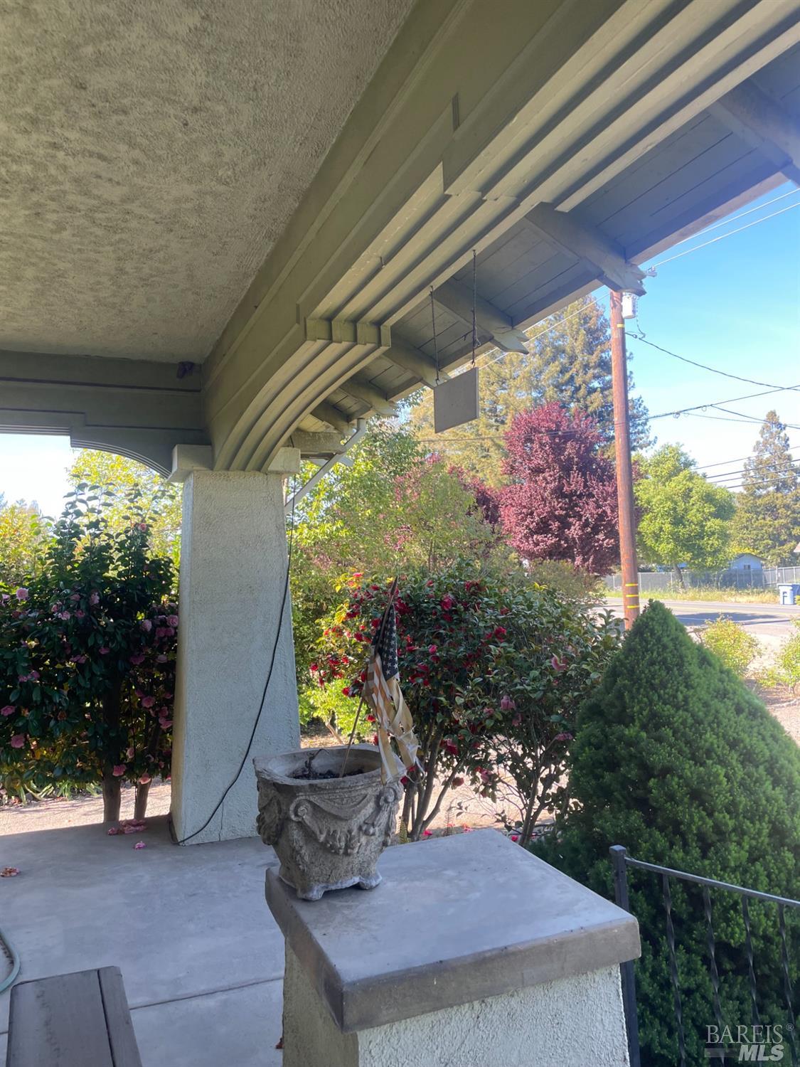 12781 Old Redwood Highway