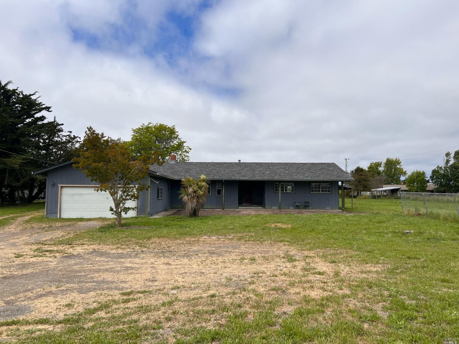 155 Davis Lane