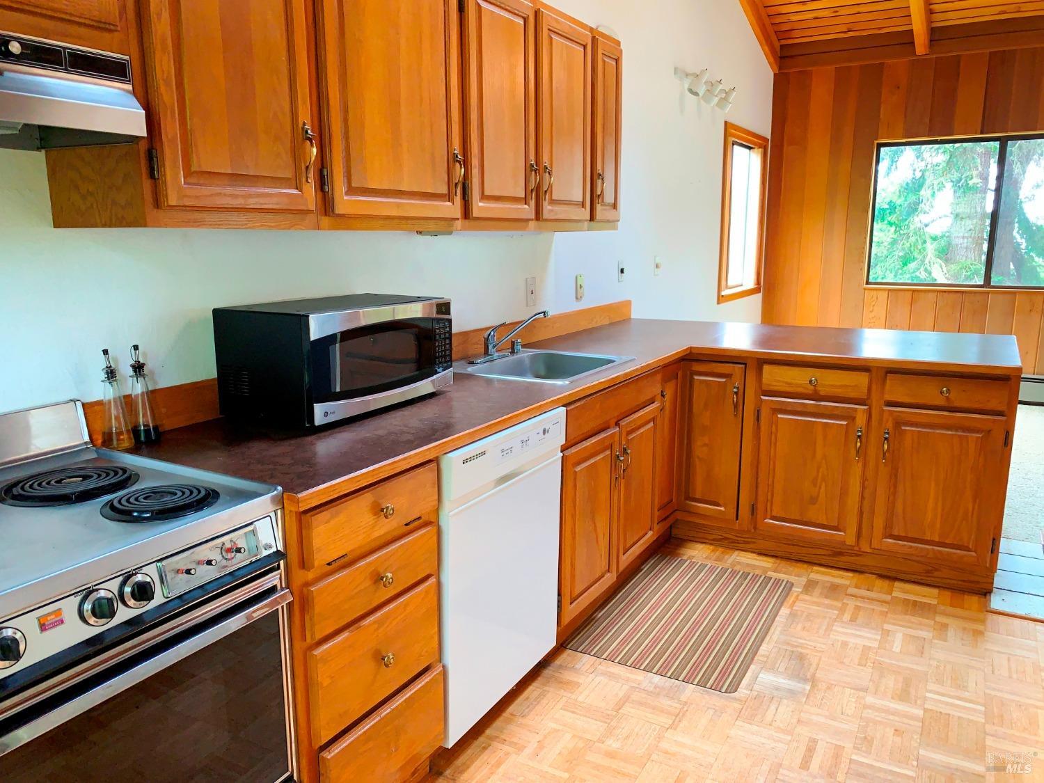 39210 Pacific Reach Road