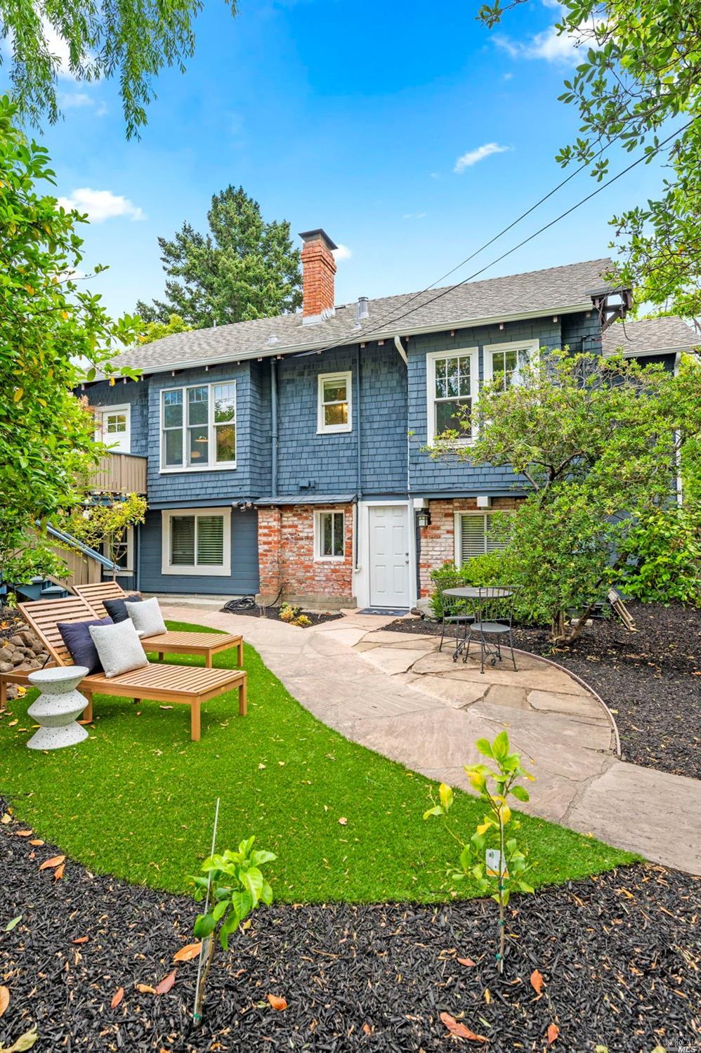 609 C Street