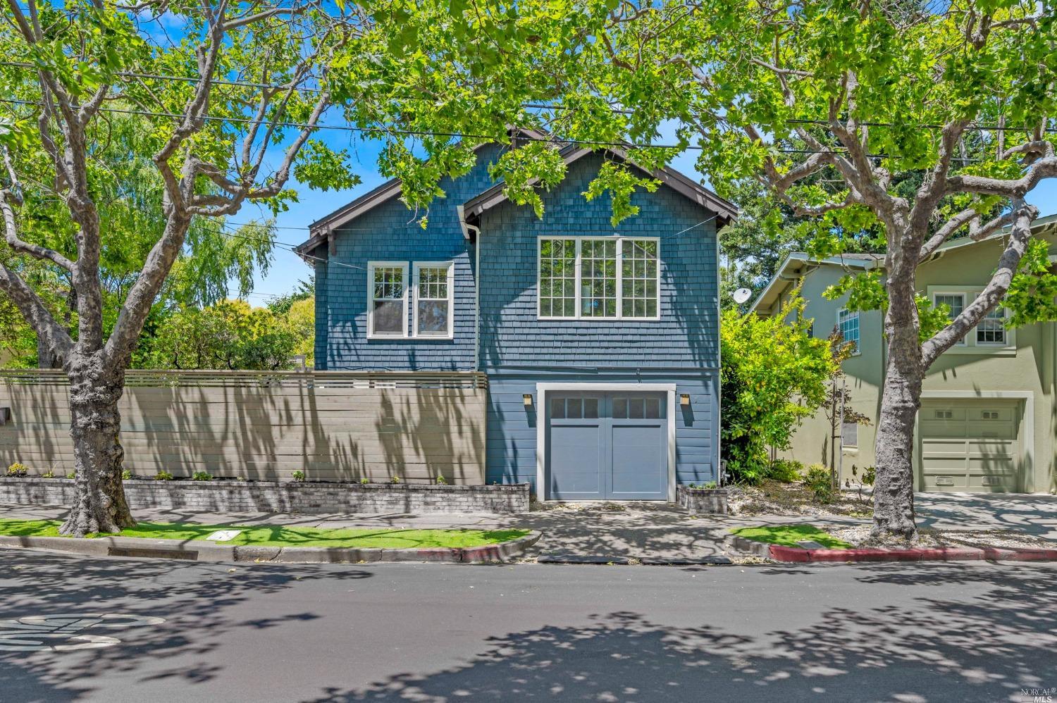 609 C Street