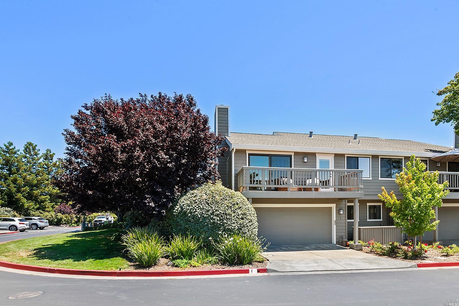 1 Drakes View Circle