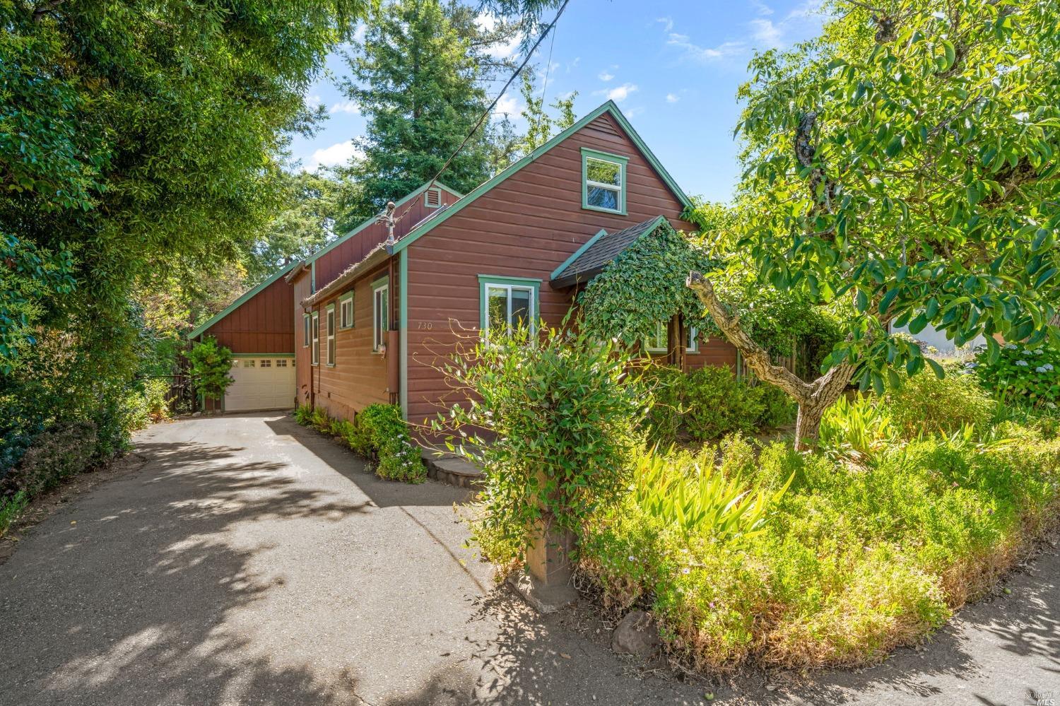 730 University Street