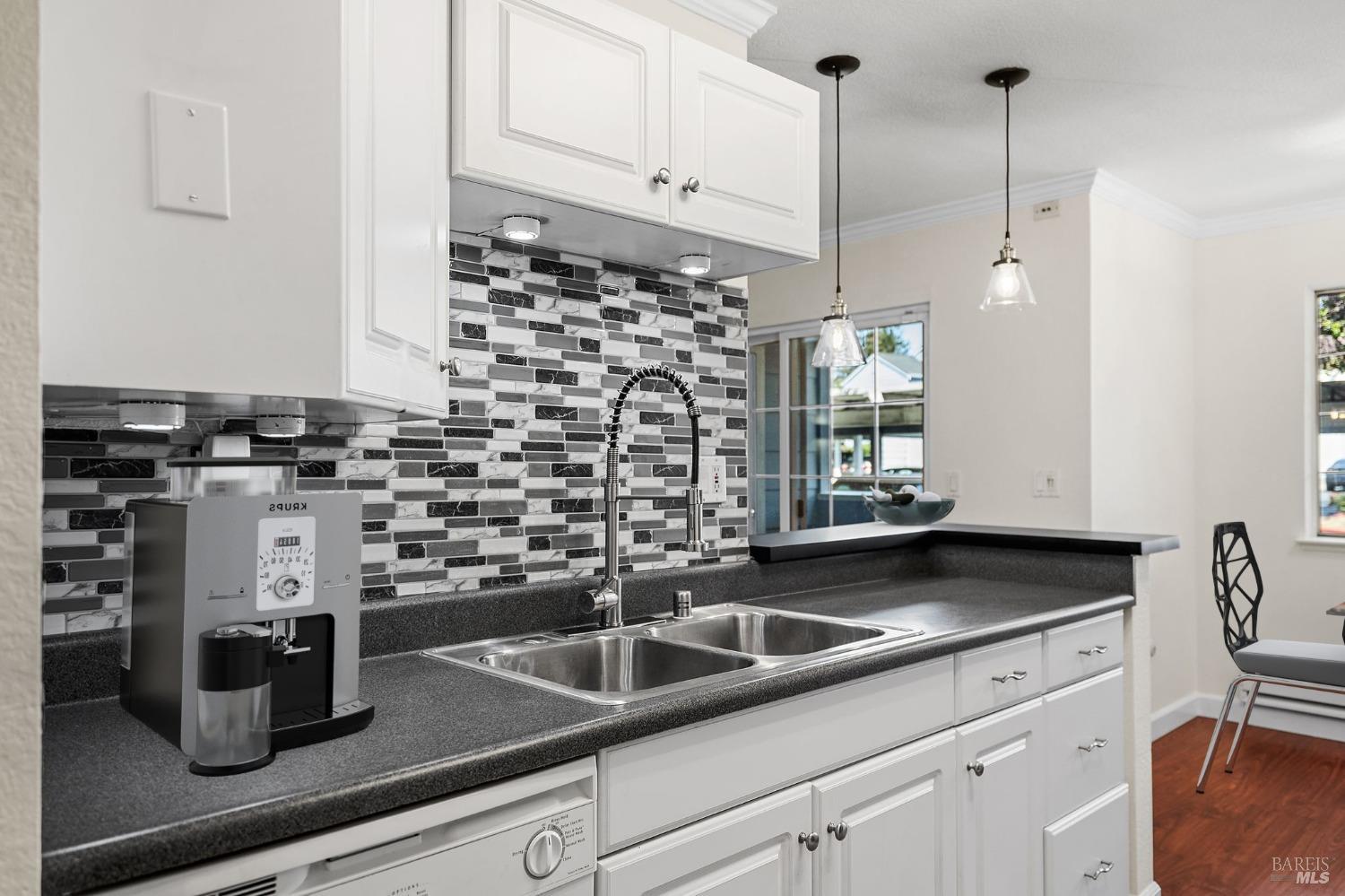 105 Lighthouse Drive