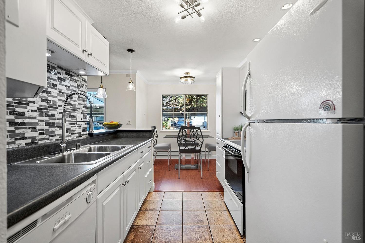 105 Lighthouse Drive