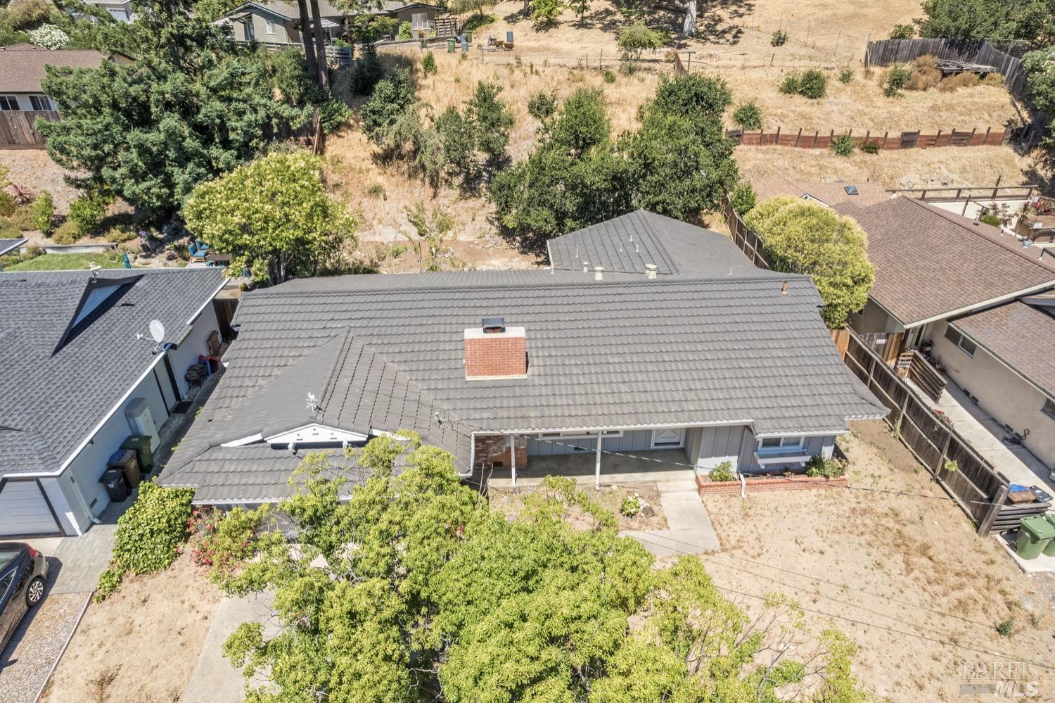 2113 Las Gallinas Avenue