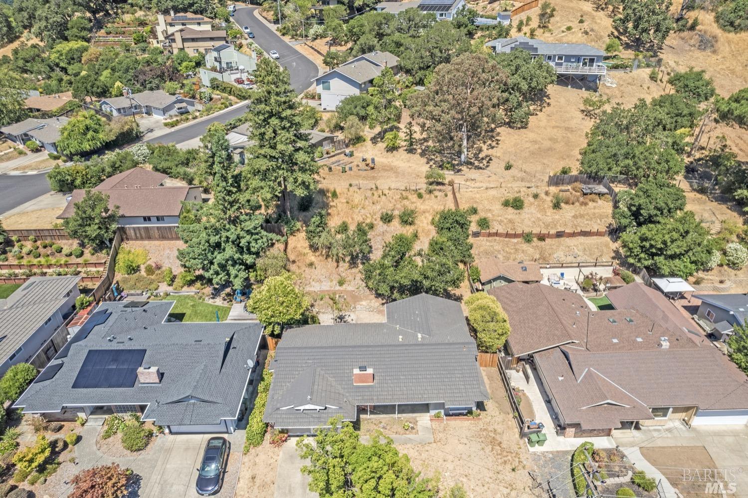 2113 Las Gallinas Avenue