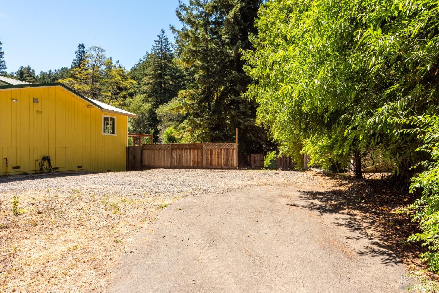 825 Austin Creek Road