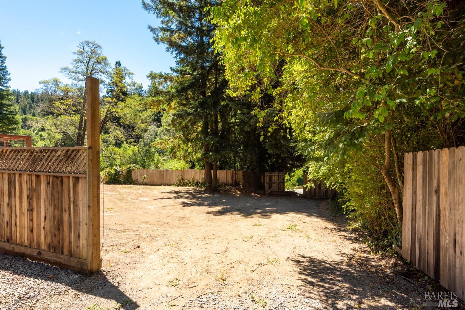 825 Austin Creek Road