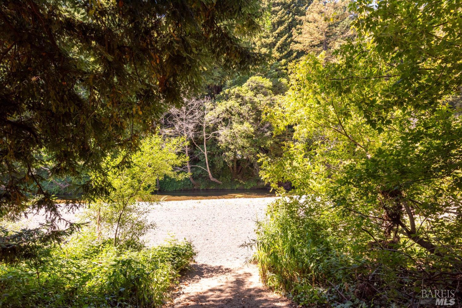 825 Austin Creek Road