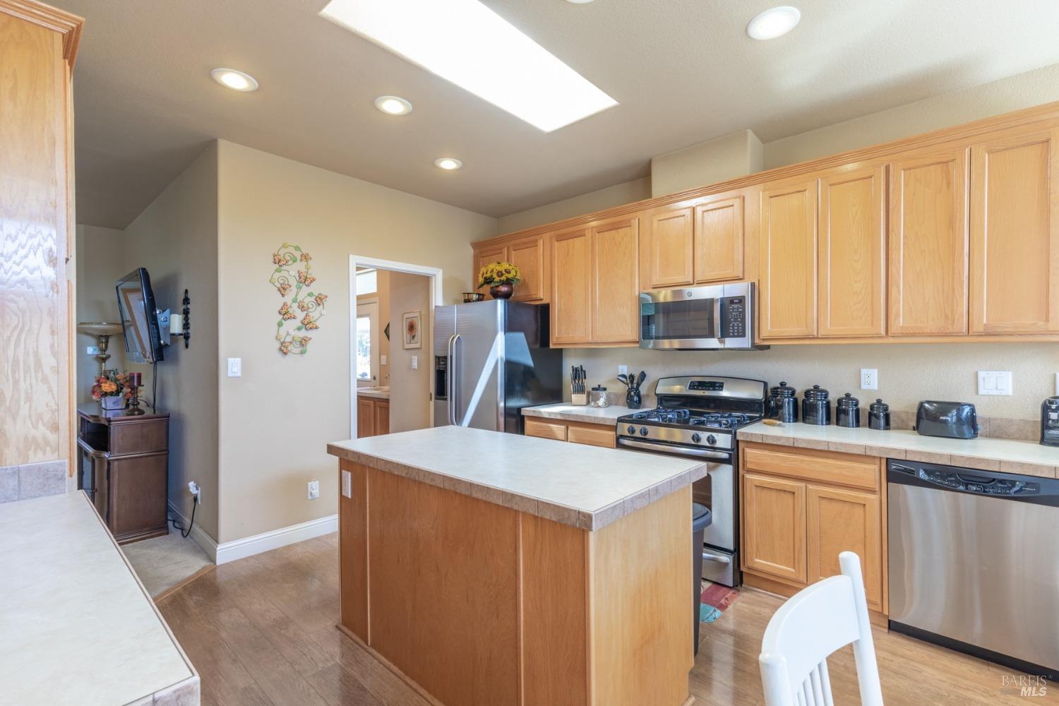 6468 Washington Street Unit: #223