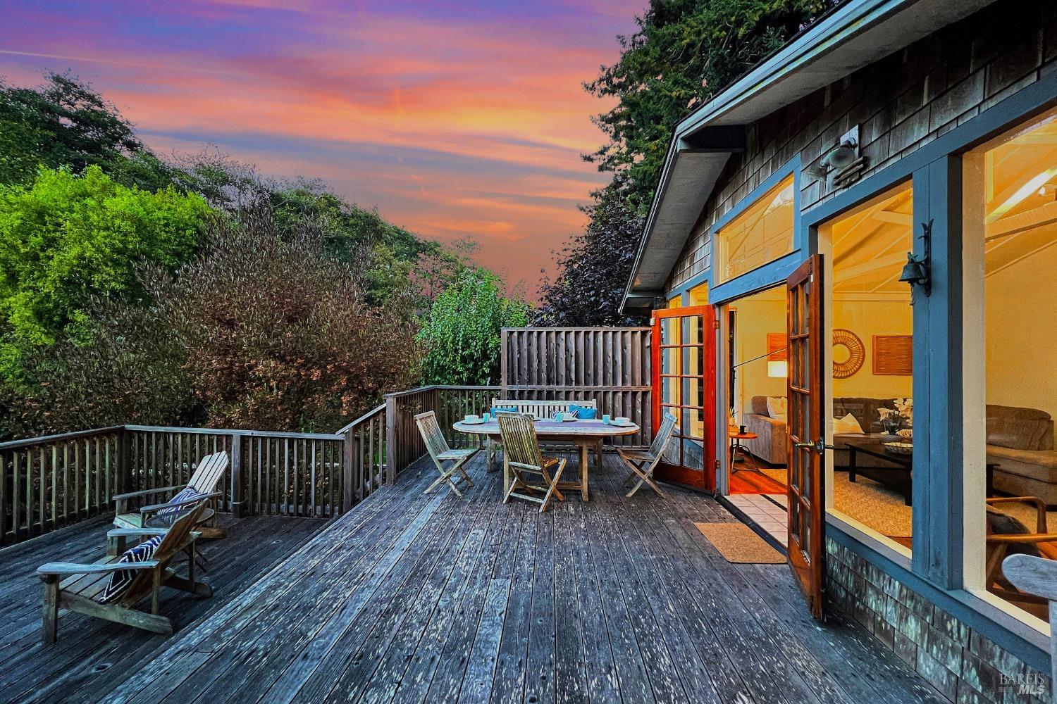 25898 Freezeout Road