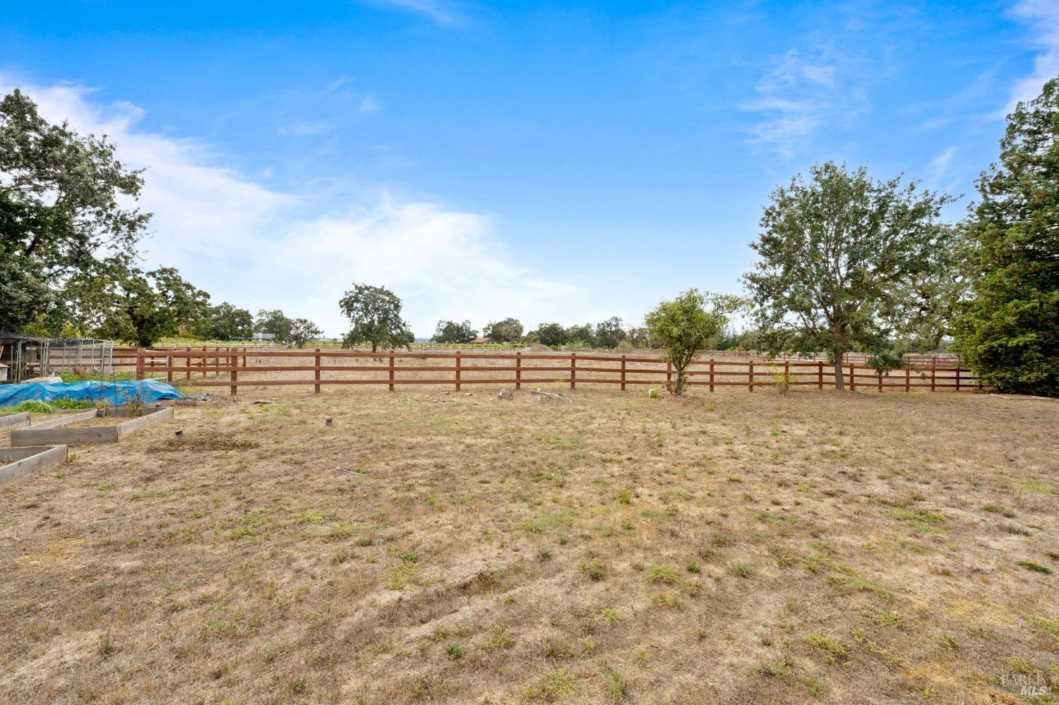 5498 Bravo Toro Lane