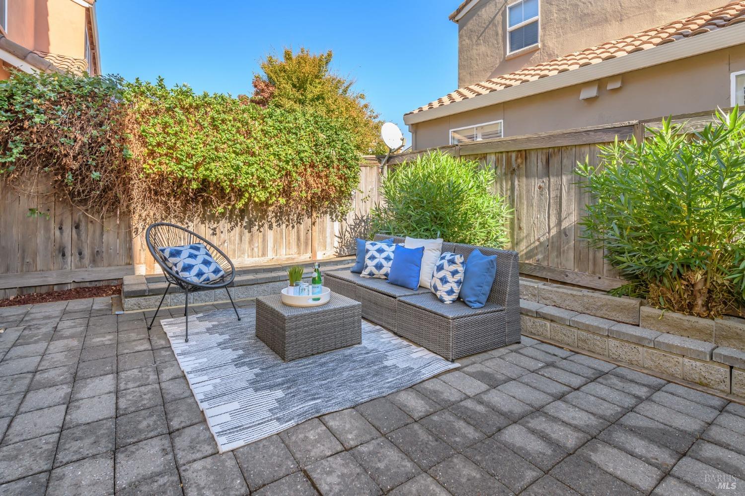 106 Amelia Way